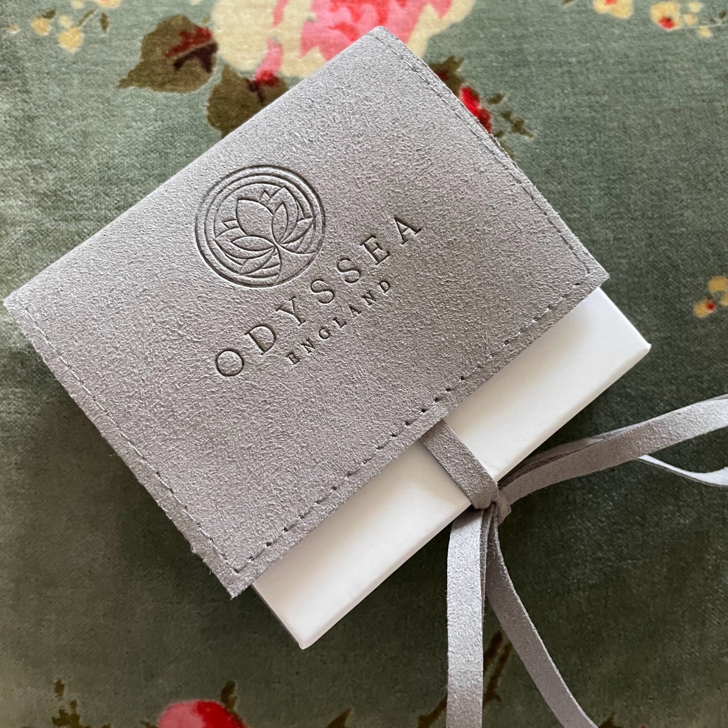 Odyssea England Gift box and keepsake pouch